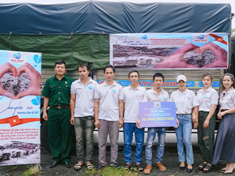 Biểu tượng thỏa thuận và điều khoản pháp lý của OK9AA